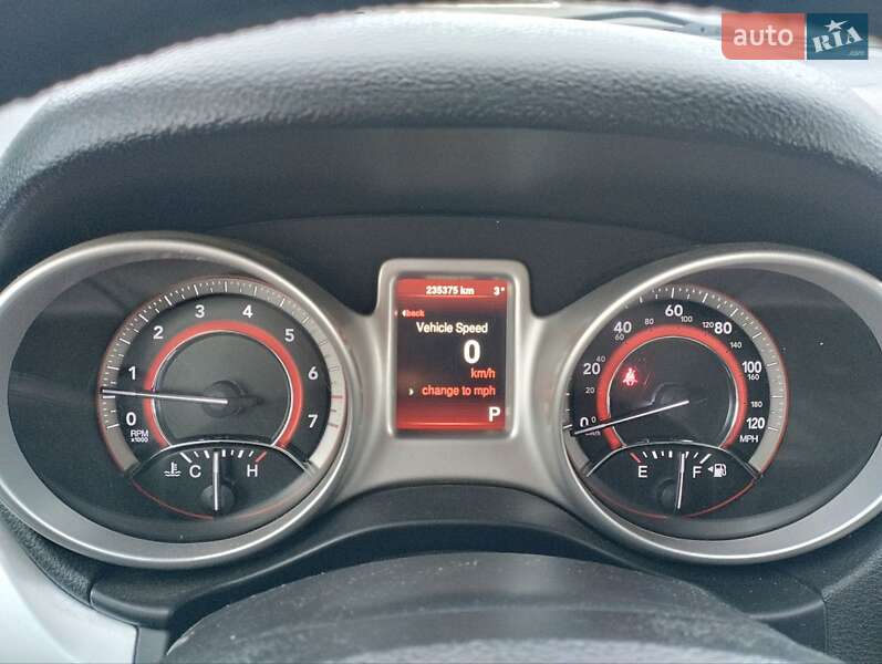 Позашляховик / Кросовер Dodge Journey 2015 в Києві