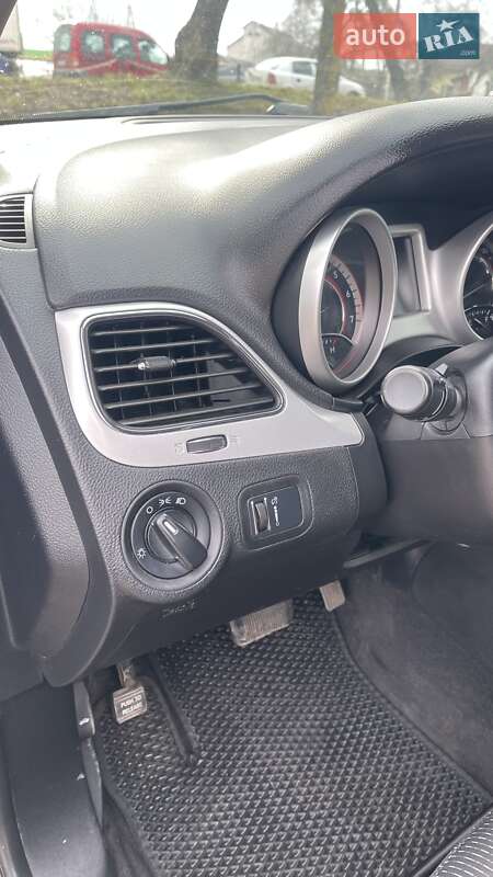 Позашляховик / Кросовер Dodge Journey 2015 в Рівному