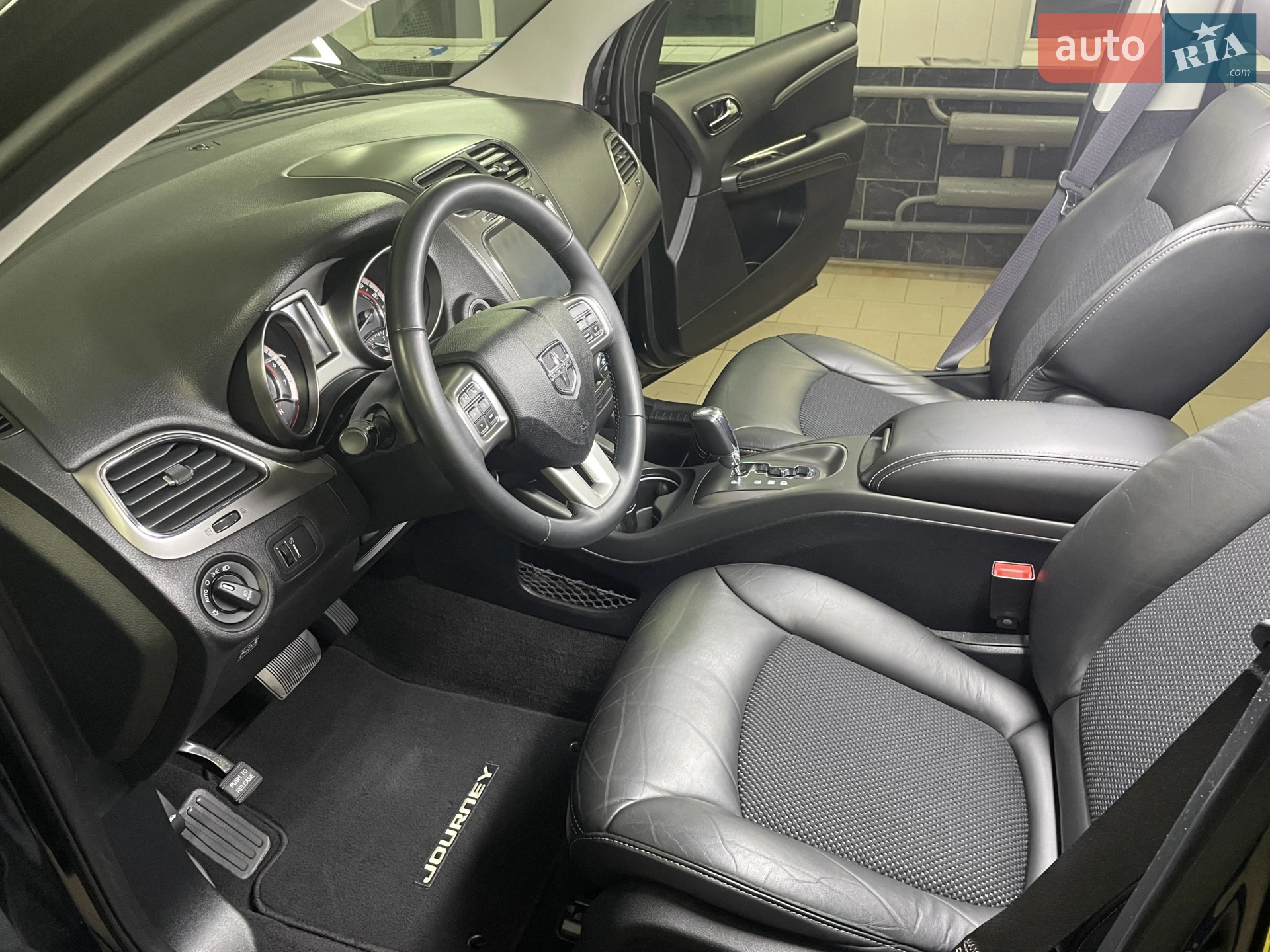 2016 Dodge Journey - мініатюра 31