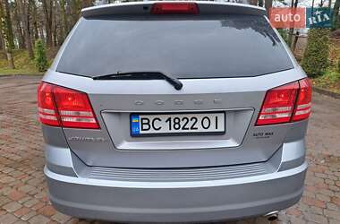 Позашляховик / Кросовер Dodge Journey 2016 в Стебнику