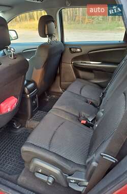 Внедорожник / Кроссовер Dodge Journey 2014 в Чугуеве