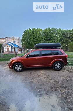 Внедорожник / Кроссовер Dodge Journey 2013 в Черновцах