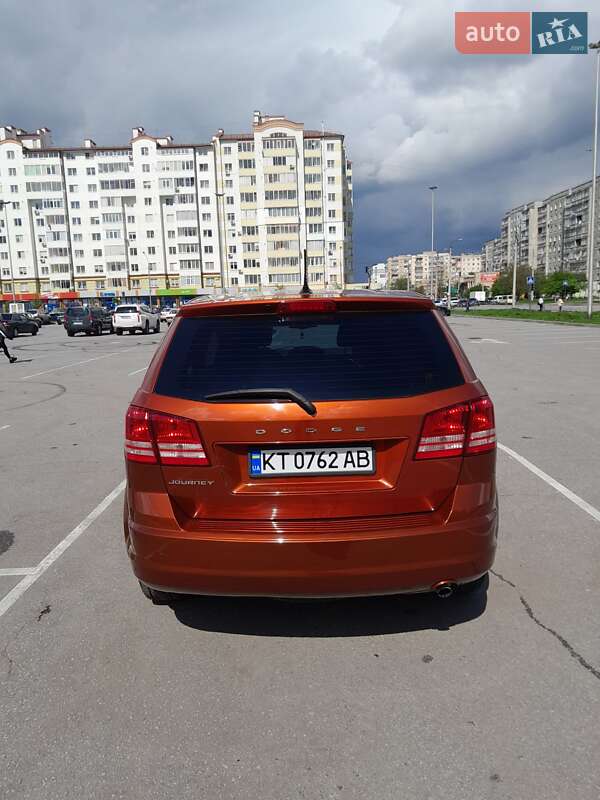 Позашляховик / Кросовер Dodge Journey 2013 в Івано-Франківську