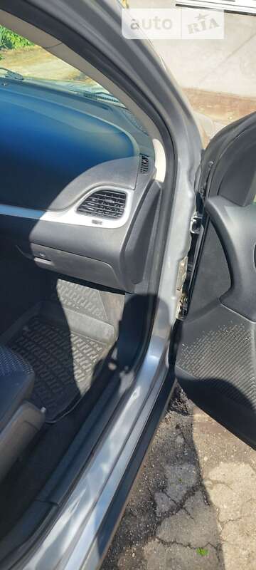 Позашляховик / Кросовер Dodge Journey 2016 в Києві