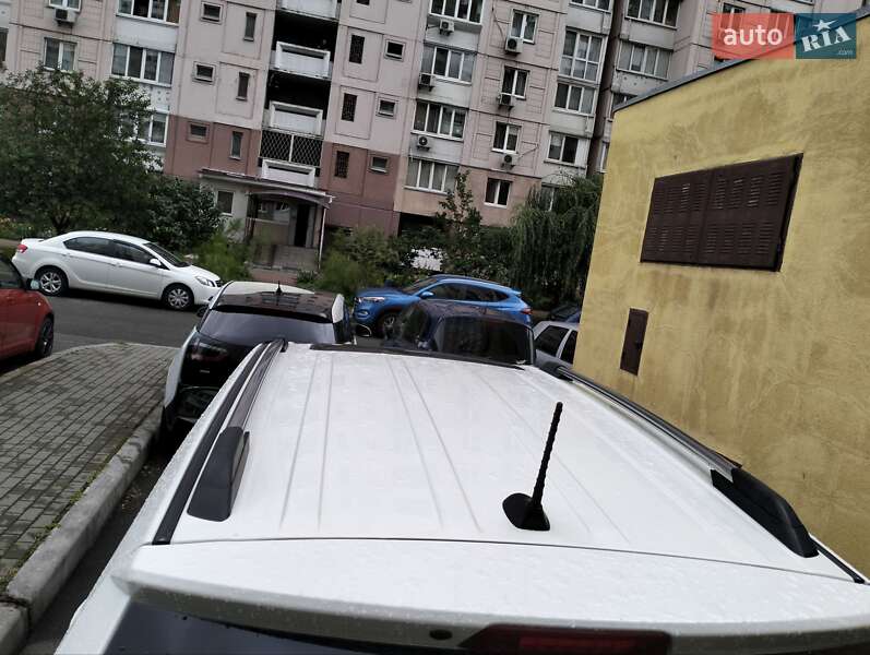 Внедорожник / Кроссовер Dodge Journey 2020 в Киеве