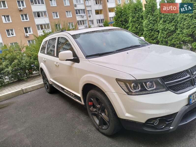 Внедорожник / Кроссовер Dodge Journey 2020 в Киеве