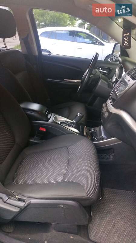Внедорожник / Кроссовер Dodge Journey 2014 в Киеве