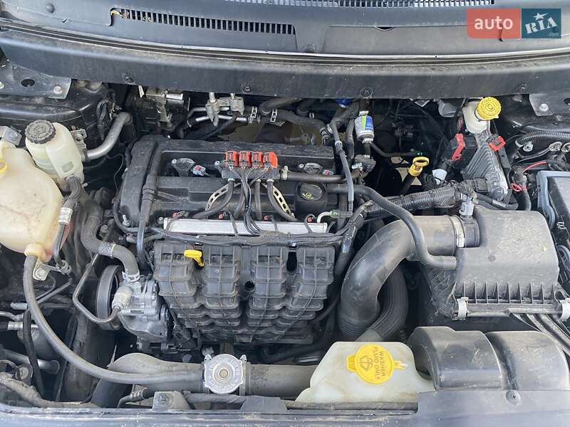 Позашляховик / Кросовер Dodge Journey 2015 в Умані