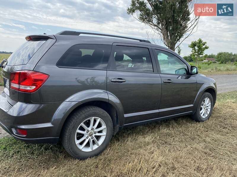Внедорожник / Кроссовер Dodge Journey 2014 в Петропавловке