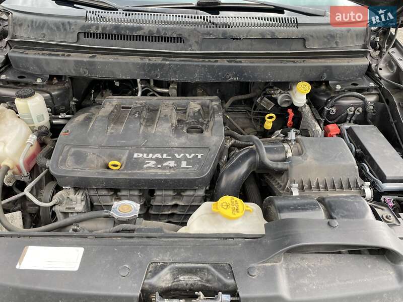 Внедорожник / Кроссовер Dodge Journey 2014 в Петропавловке