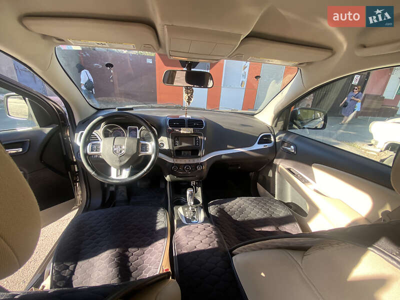 Внедорожник / Кроссовер Dodge Journey 2011 в Днепре
