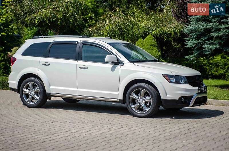 Позашляховик / Кросовер Dodge Journey 2014 в Львові
