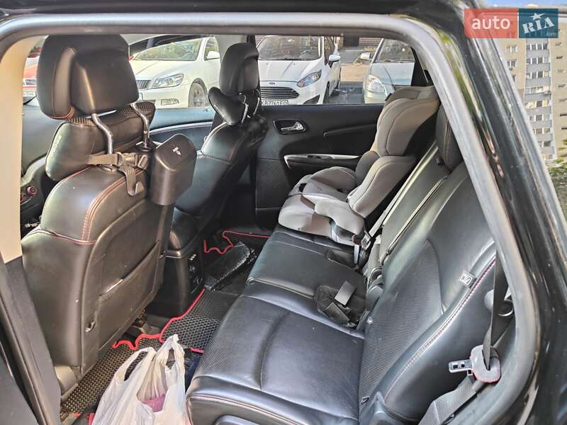 Внедорожник / Кроссовер Dodge Journey 2015 в Киеве