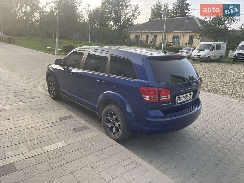 Внедорожник / Кроссовер Dodge Journey 2012 в Бориславе фото 9 Внедорожник / Кроссовер Dodge Journey 2012 в Бориславе