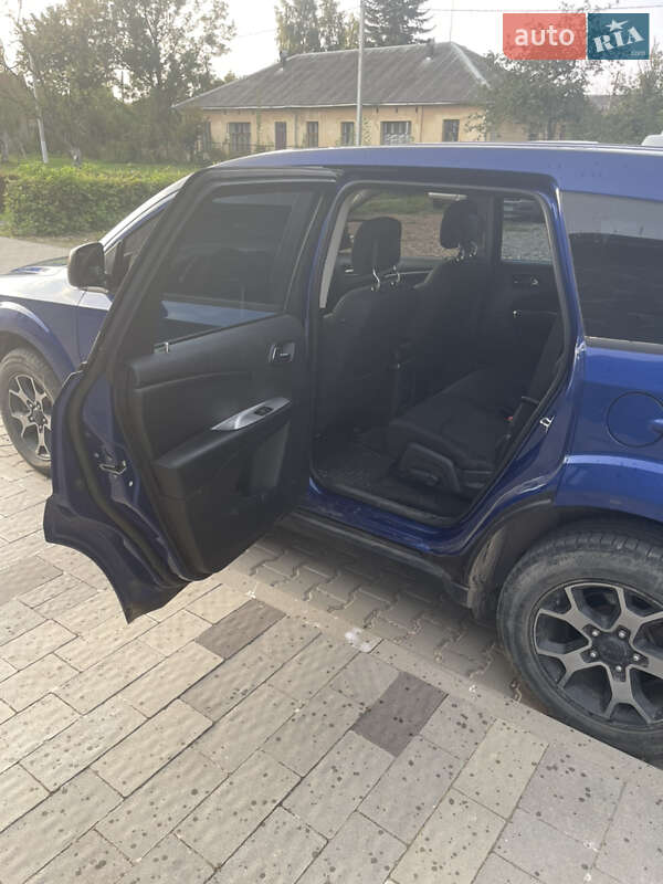 Внедорожник / Кроссовер Dodge Journey 2012 в Бориславе фото 12 Внедорожник / Кроссовер Dodge Journey 2012 в Бориславе