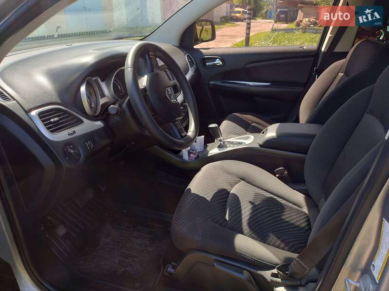 Внедорожник / Кроссовер Dodge Journey 2015 в Прилуках фото 11 Внедорожник / Кроссовер Dodge Journey 2015 в Прилуках