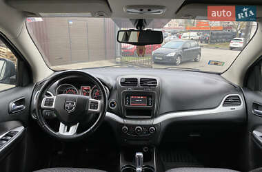 Внедорожник / Кроссовер Dodge Journey 2015 в 