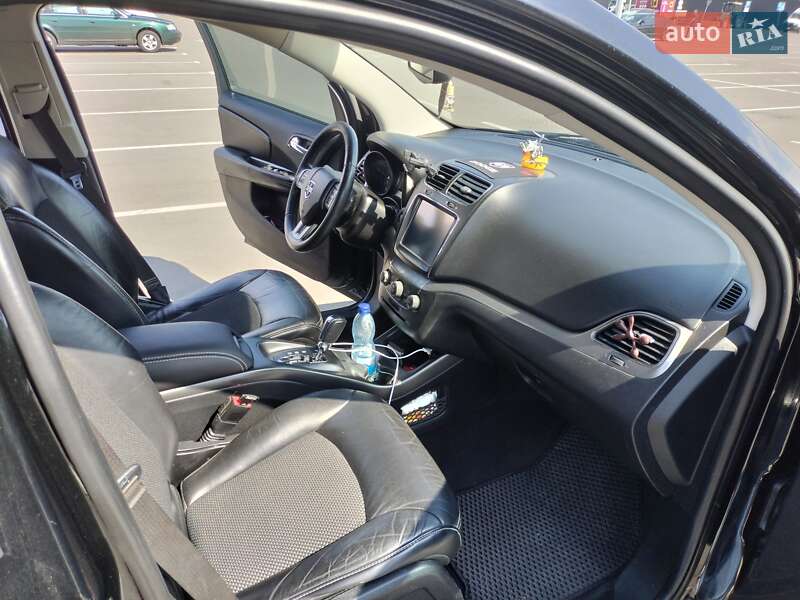Внедорожник / Кроссовер Dodge Journey 2014 в Киеве фото 10 Внедорожник / Кроссовер Dodge Journey 2014 в Киеве