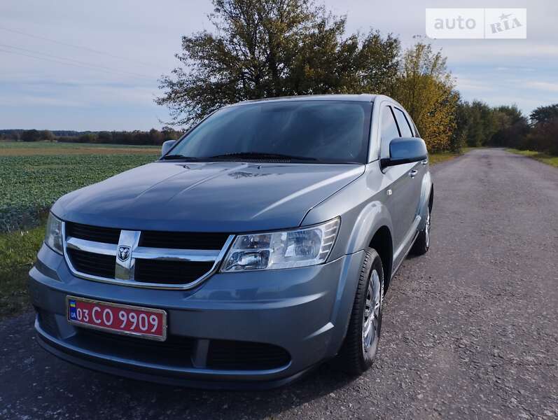 Позашляховик / Кросовер Dodge Journey 2010 в Бродах