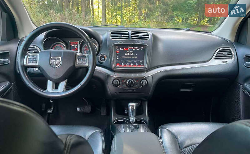 Внедорожник / Кроссовер Dodge Journey 2020 в Ужгороде
