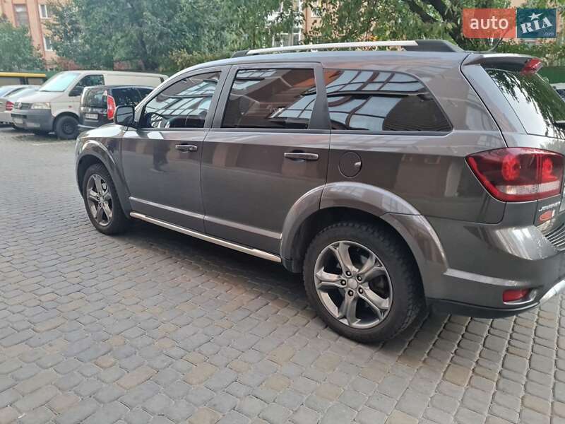 Внедорожник / Кроссовер Dodge Journey 2016 в Виннице