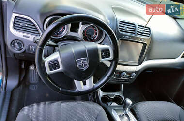 Внедорожник / Кроссовер Dodge Journey 2014 в Черкассах