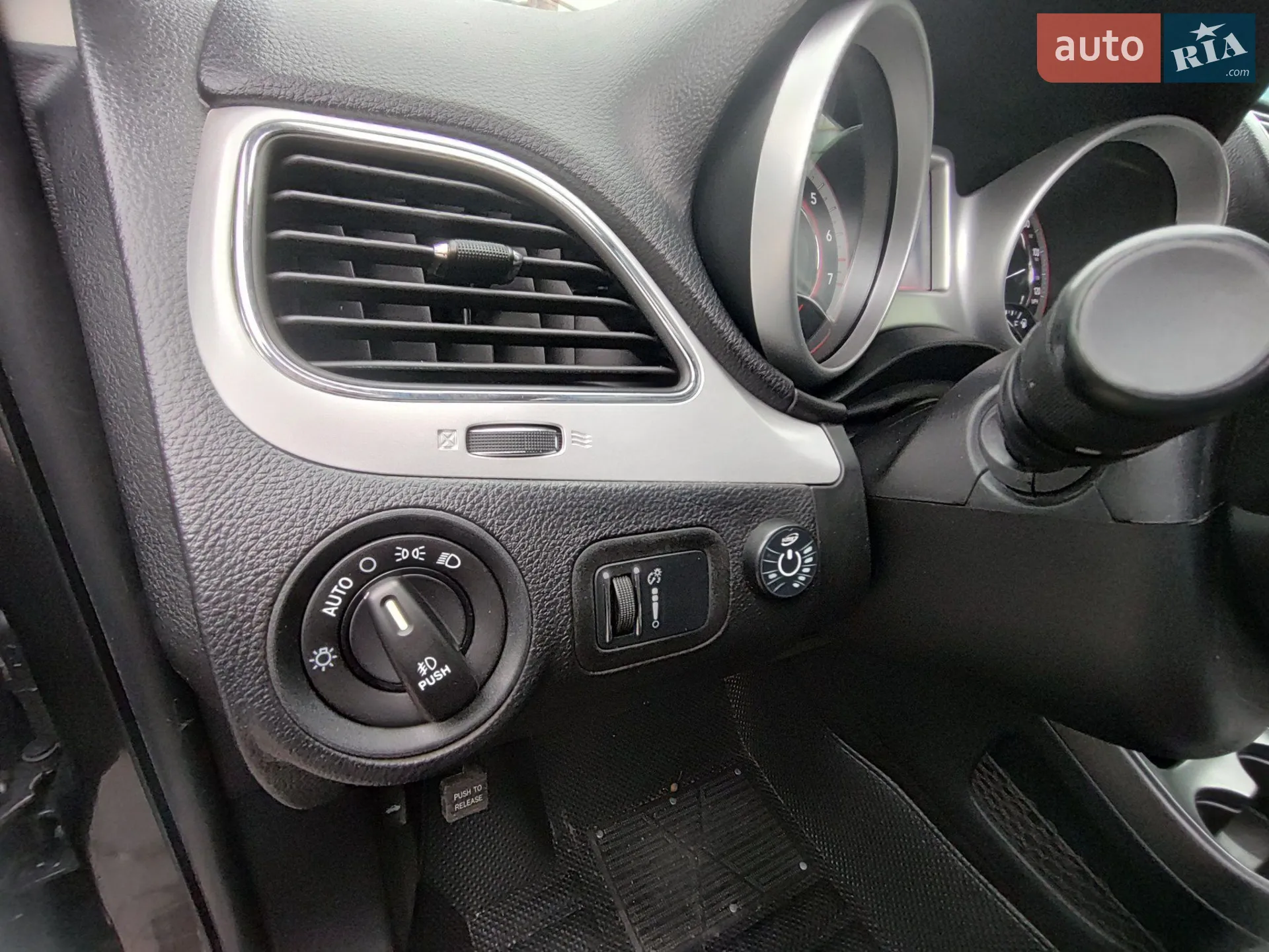 2016 Dodge Journey - мініатюра 38
