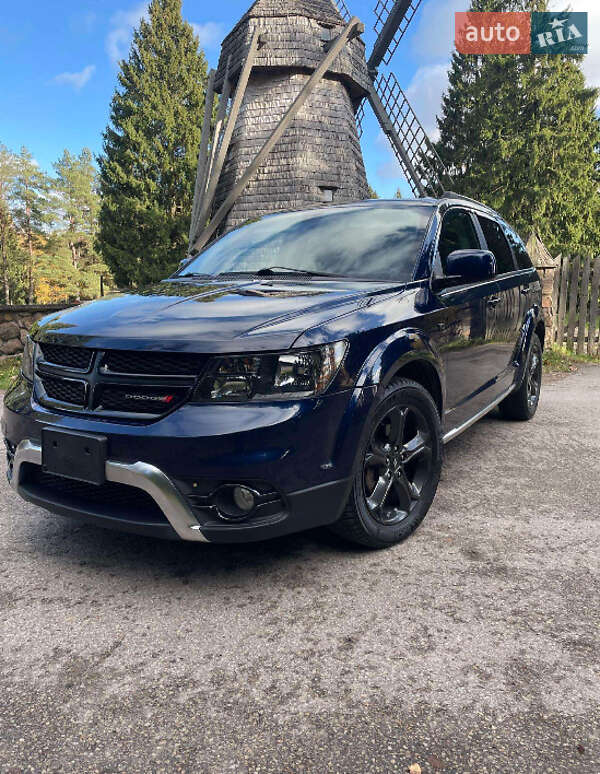 Внедорожник / Кроссовер Dodge Journey 2019 в 