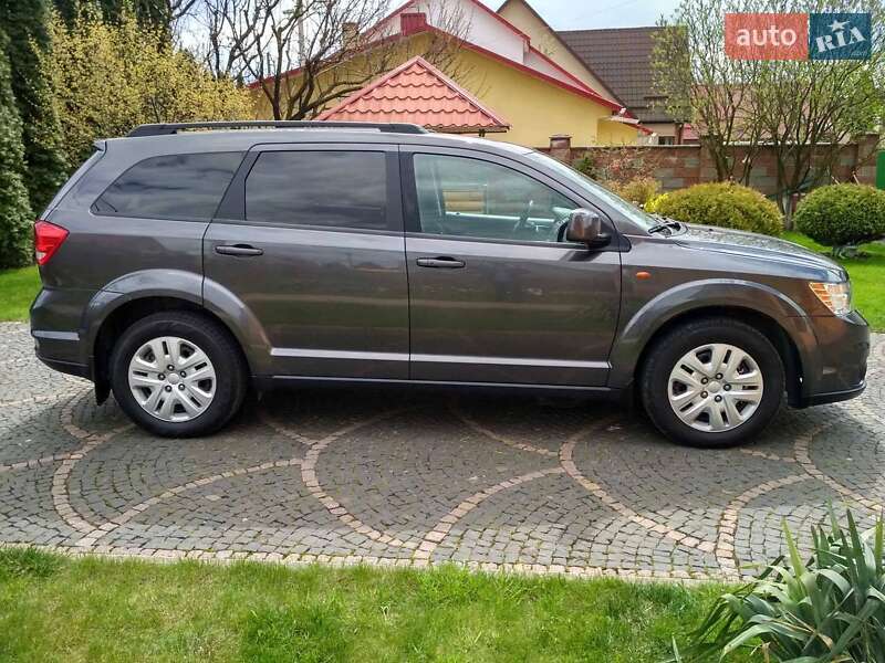 Внедорожник / Кроссовер Dodge Journey 2019 в Львове