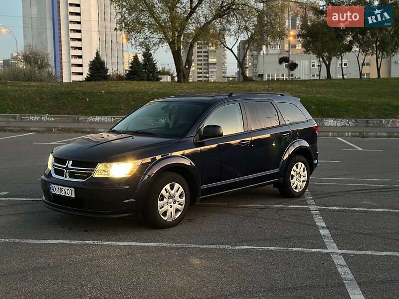 Внедорожник / Кроссовер Dodge Journey 2020 в 