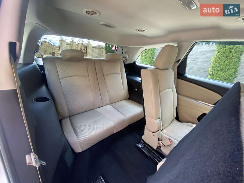 Позашляховик / Кросовер Dodge Journey 2015 в Чернівцях