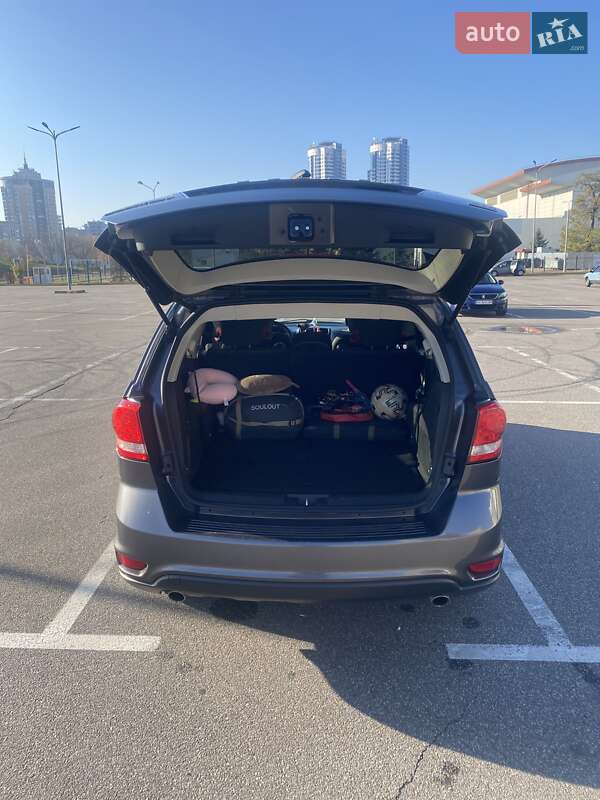 Внедорожник / Кроссовер Dodge Journey 2014 в Киеве фото 15 Внедорожник / Кроссовер Dodge Journey 2014 в Киеве