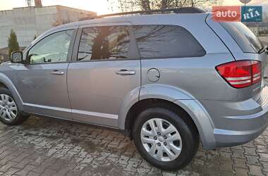 Позашляховик / Кросовер Dodge Journey 2016 в Стебнику