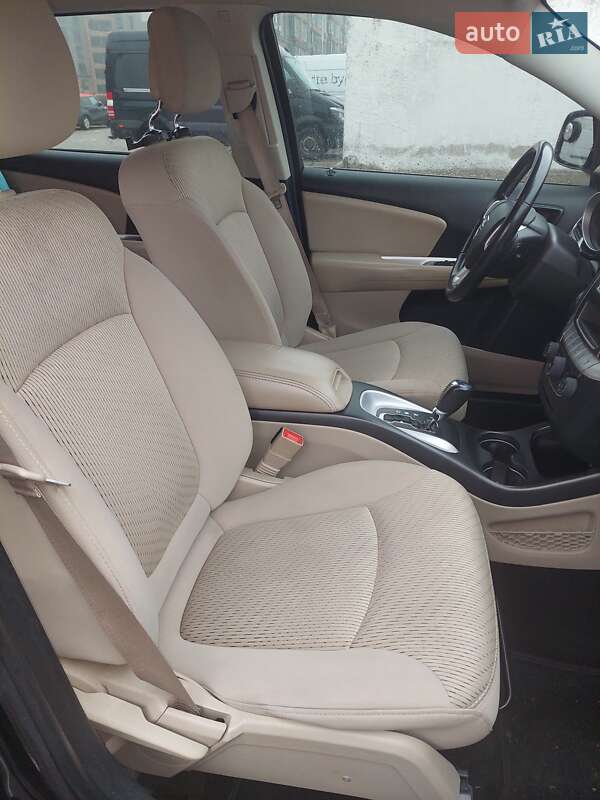Внедорожник / Кроссовер Dodge Journey 2014 в Житомире фото 13 Внедорожник / Кроссовер Dodge Journey 2014 в Житомире