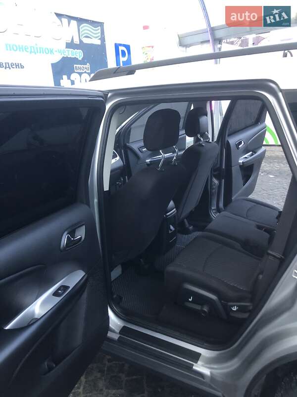 Внедорожник / Кроссовер Dodge Journey 2017 в Броварах