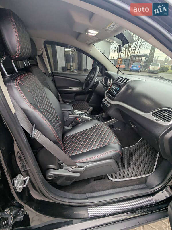 Внедорожник / Кроссовер Dodge Journey 2016 в Каменец-Подольском