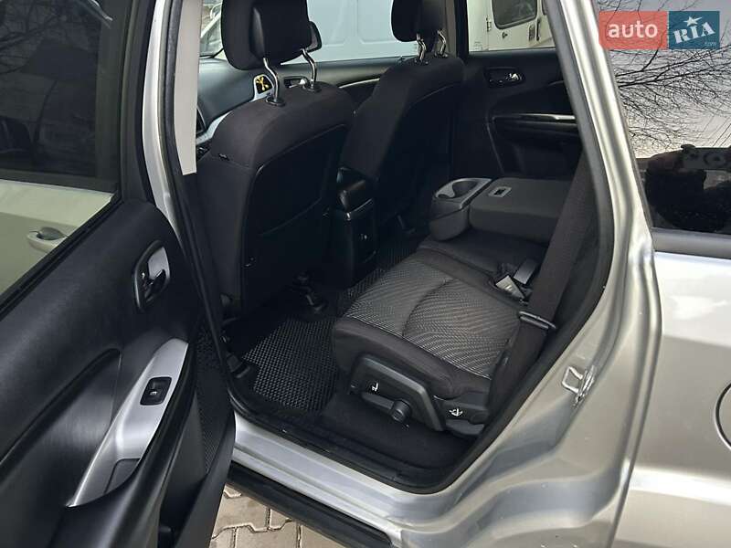 Внедорожник / Кроссовер Dodge Journey 2013 в Ивано-Франковске