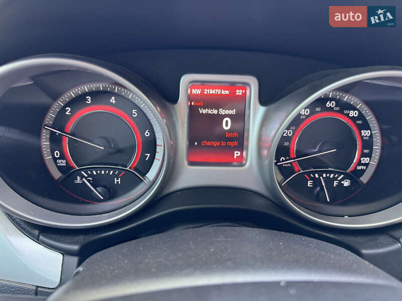 Позашляховик / Кросовер Dodge Journey 2013 в Києві