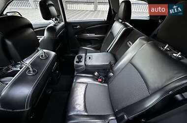 Внедорожник / Кроссовер Dodge Journey 2018 в 