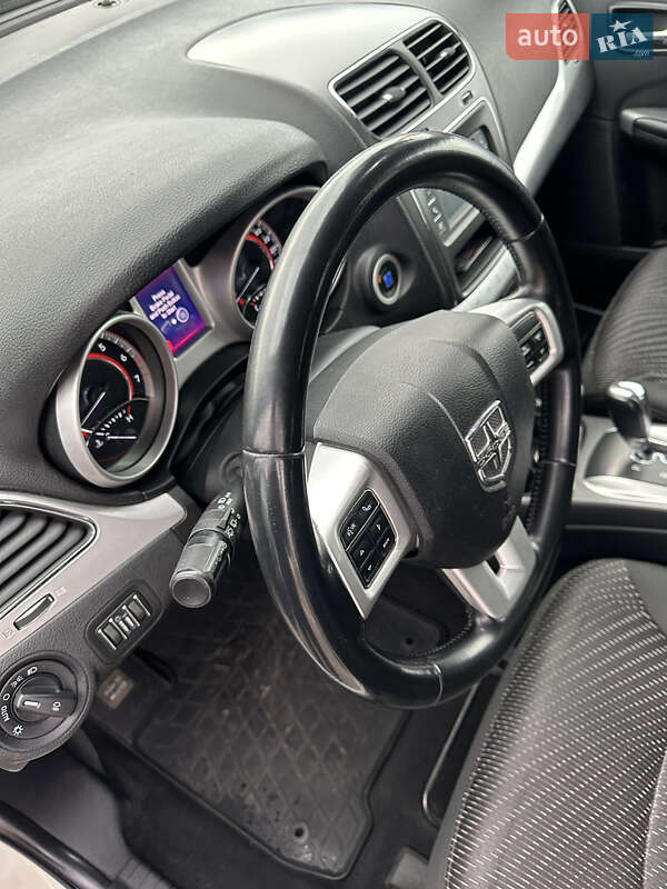 Внедорожник / Кроссовер Dodge Journey 2011 в Козельце