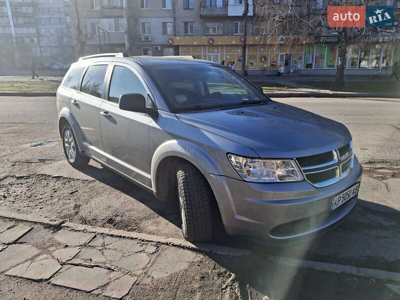 Позашляховик / Кросовер Dodge Journey 2015 в 