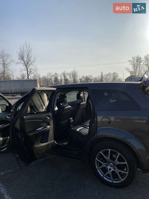 Внедорожник / Кроссовер Dodge Journey 2017 в Киеве