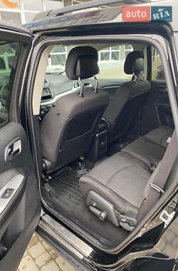Внедорожник / Кроссовер Dodge Journey 2014 в 