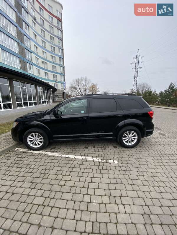 Позашляховик / Кросовер Dodge Journey 2014 в Івано-Франківську