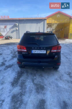 Позашляховик / Кросовер Dodge Journey 2015 в 