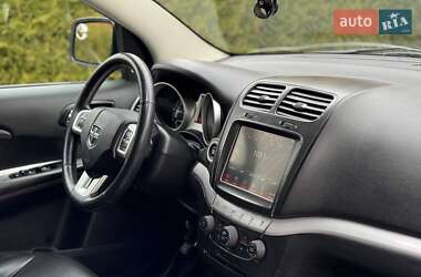 Внедорожник / Кроссовер Dodge Journey 2017 в 