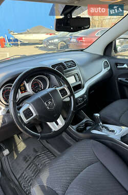 Внедорожник / Кроссовер Dodge Journey 2014 в 