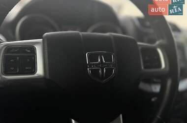 Внедорожник / Кроссовер Dodge Journey 2014 в 