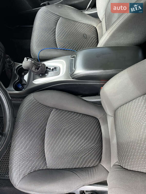 Внедорожник / Кроссовер Dodge Journey 2016 в Лозовой фото 13 Внедорожник / Кроссовер Dodge Journey 2016 в Лозовой