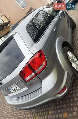 Внедорожник / Кроссовер Dodge Journey 2015 в 